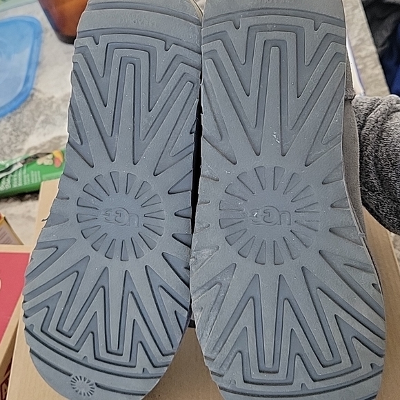 Ugg bailey button short boots - Picture 5 of 7